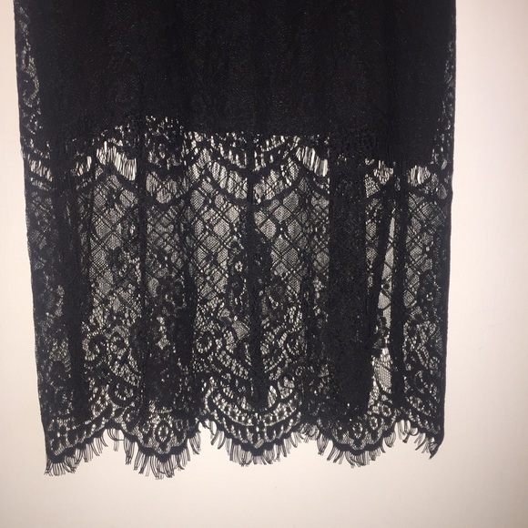 F21 Lace Body Con Dress - Picture 7 of 7